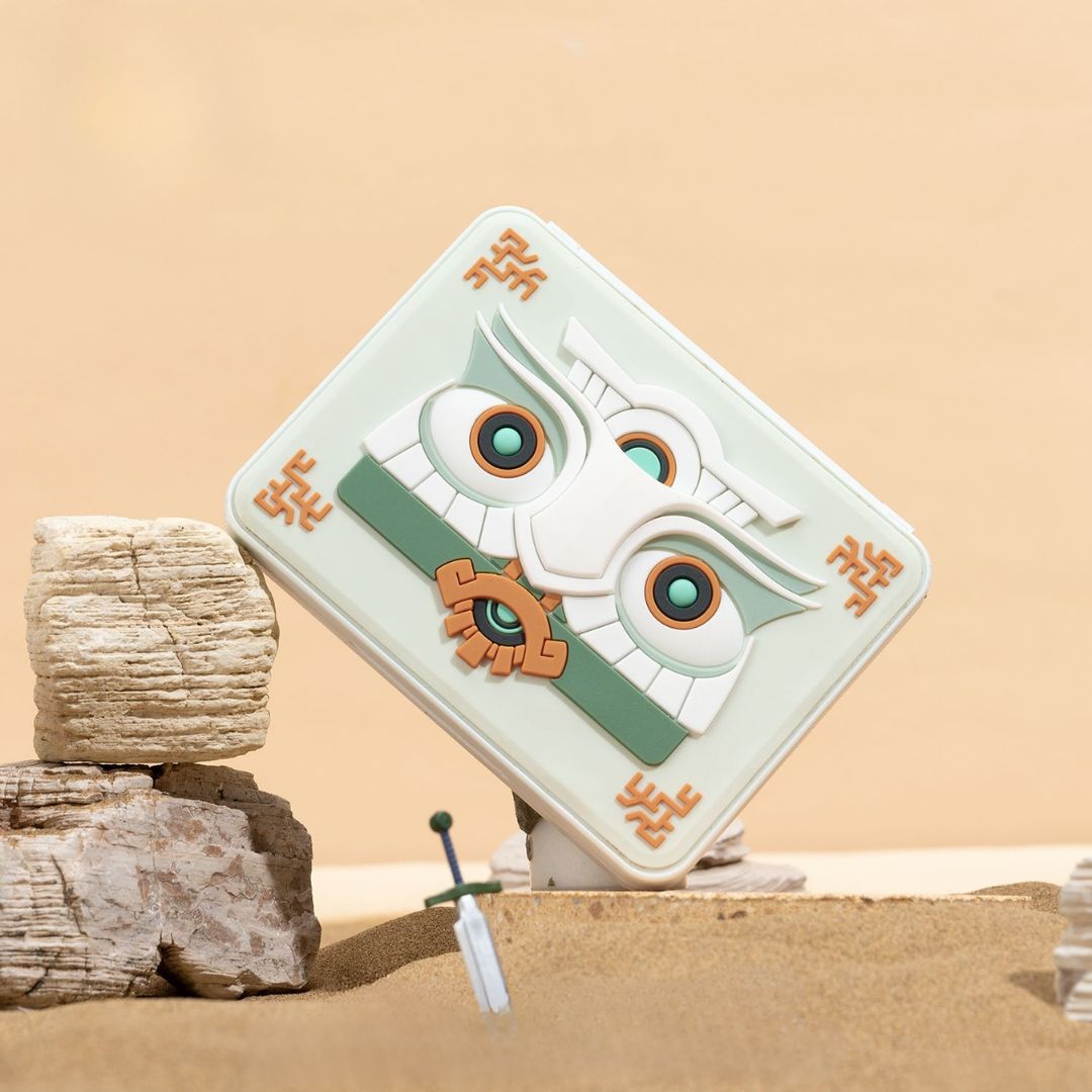 Treasure Chest Game Card Case
